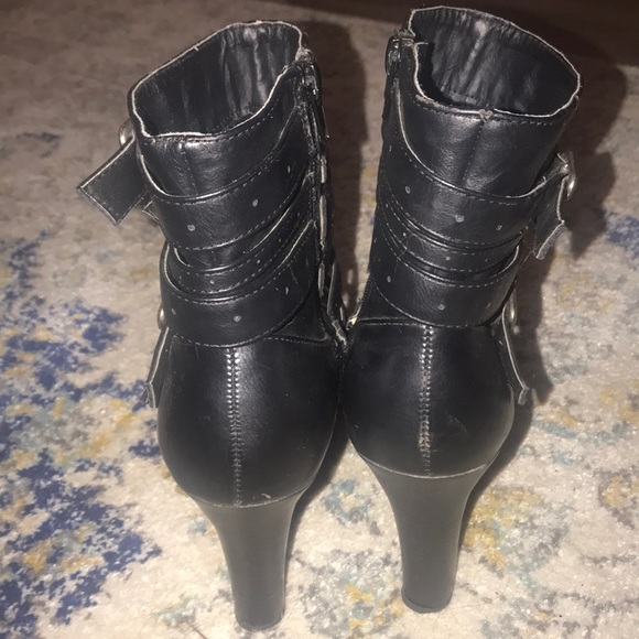 Gently used black ankle booties - Picture 2 of 6